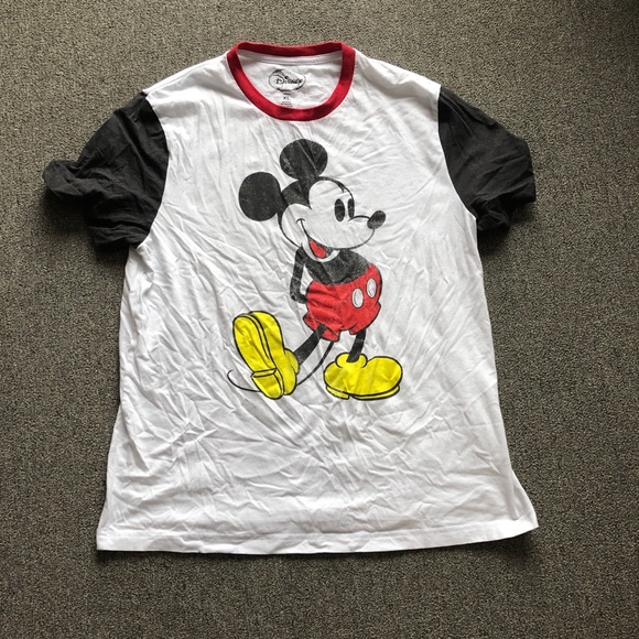 Disney Other - Vintage Mickey tee - XL